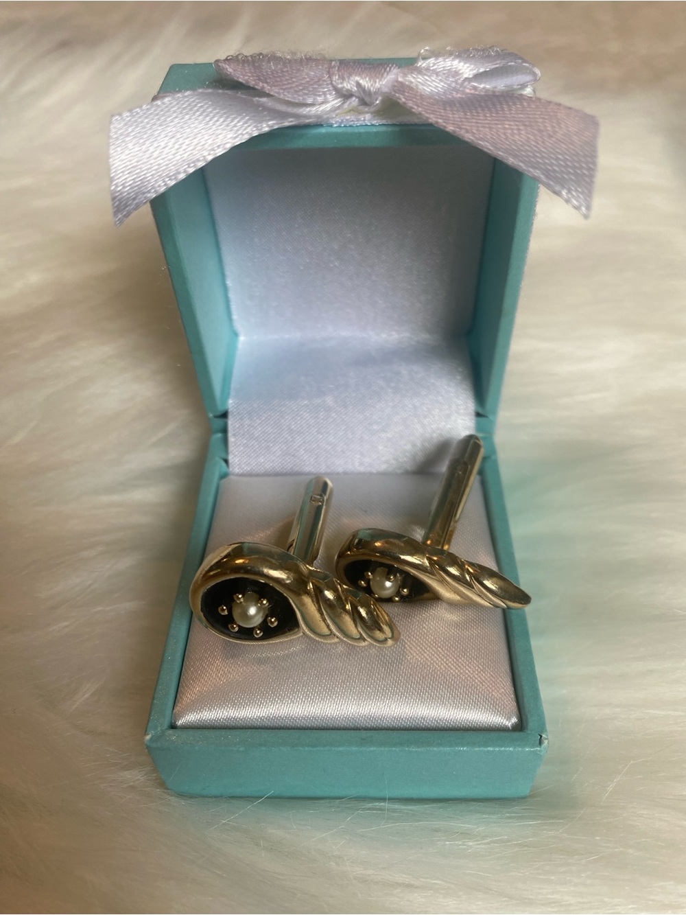 🍀VTG Cuff Links Gold Tone Knot Pearl Accent